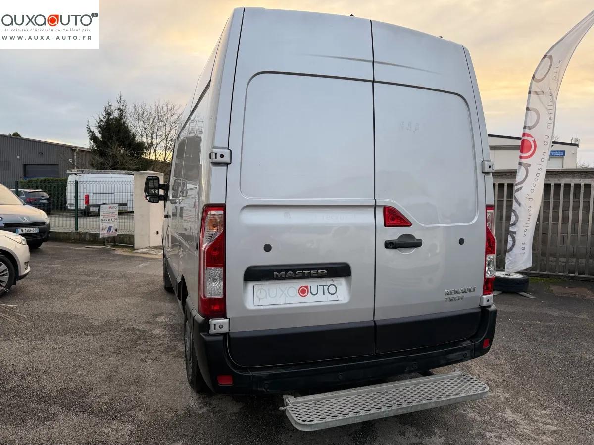 Renault Master Vu FOURGON 2.3 DCI 145 33 L1H2 CONFORT 2017 - vue 4