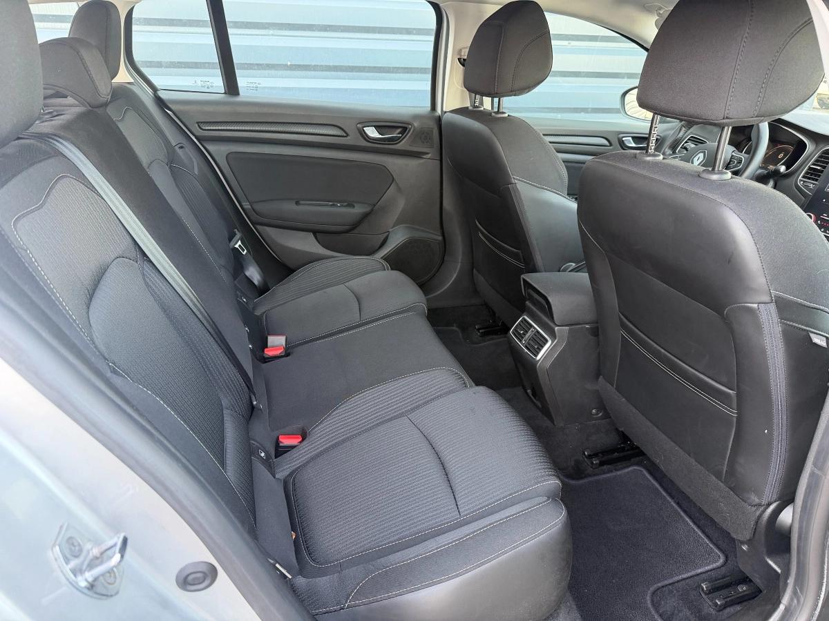 Renault Megane ESTATE 1.5 DCI 110 ENERGY BUSINESS 2018 - vue 11
