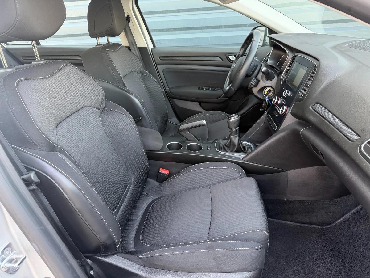 Renault Megane ESTATE 1.5 DCI 110 ENERGY BUSINESS 2018 - vue 12