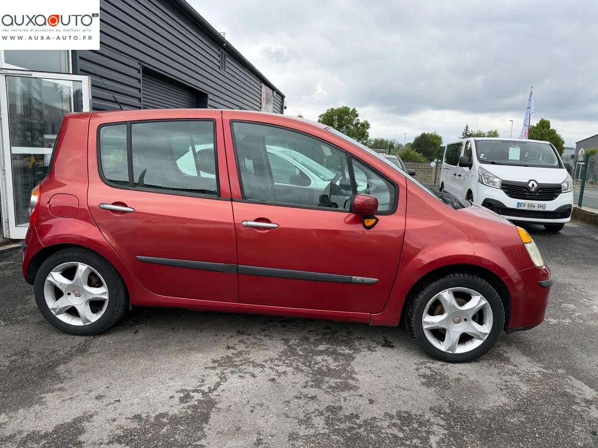 Renault Modus 1.4 100 LUXE DYNAMIQUE 2004 - vue 4