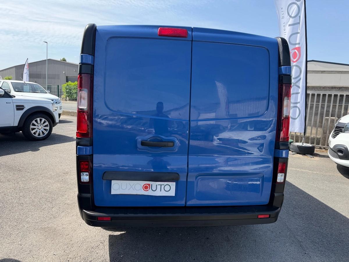 Renault Trafic 2017 - vue 5