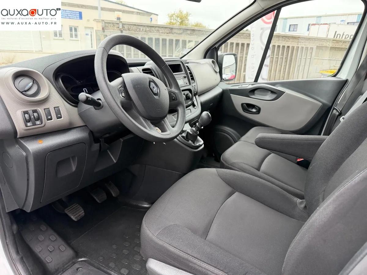 Renault Trafic 2018 - vue 11