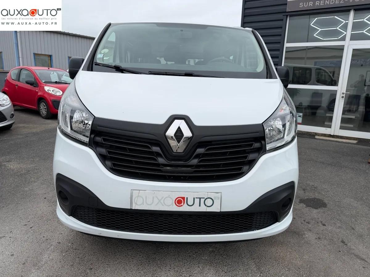 Renault Trafic 2018 - vue 4