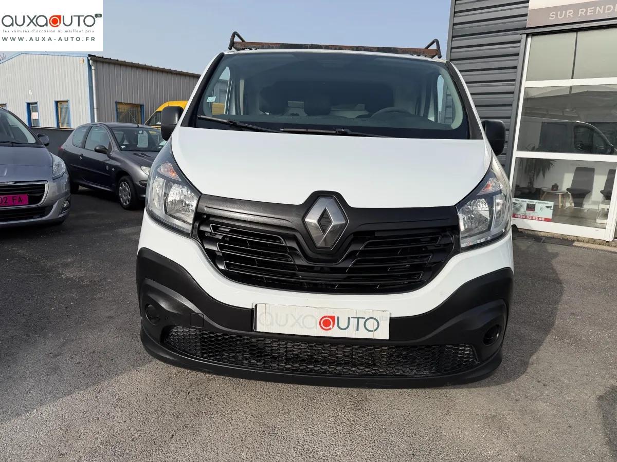Renault Trafic Vu FOURGON 1.6 DCI 90 L1H1 2015 - vue 7