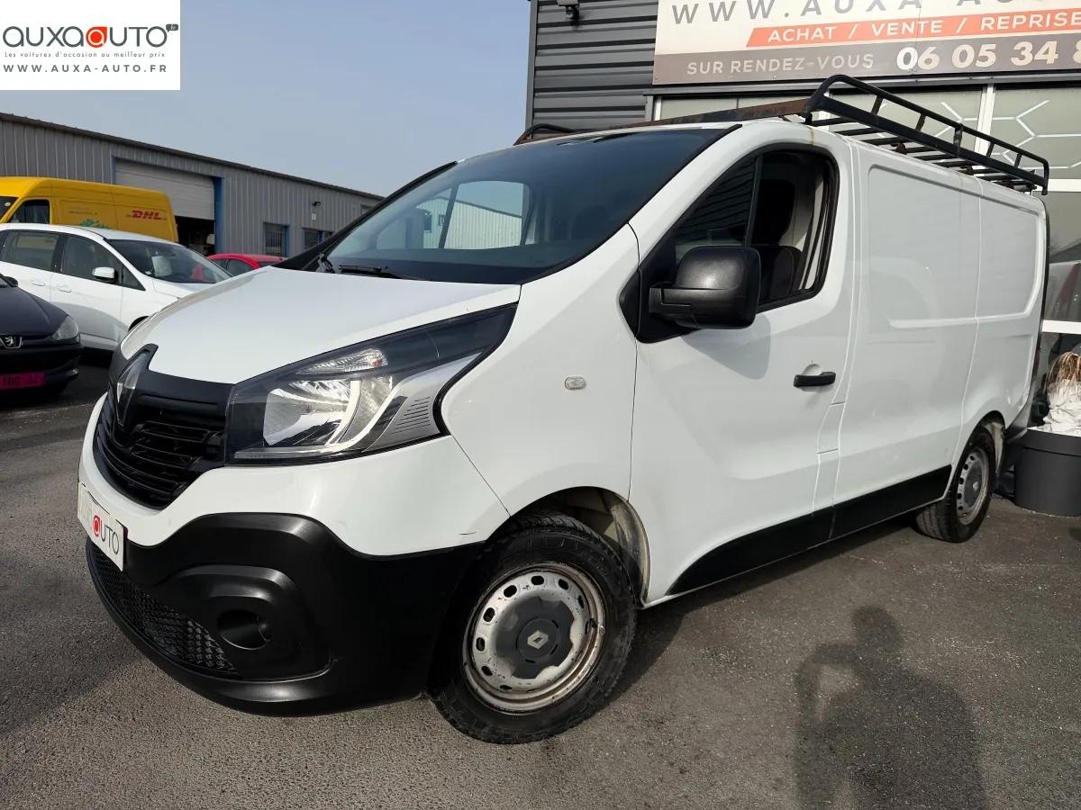 Renault Trafic Vu FOURGON 1.6 DCI 90 L1H1 2015 - vue 8