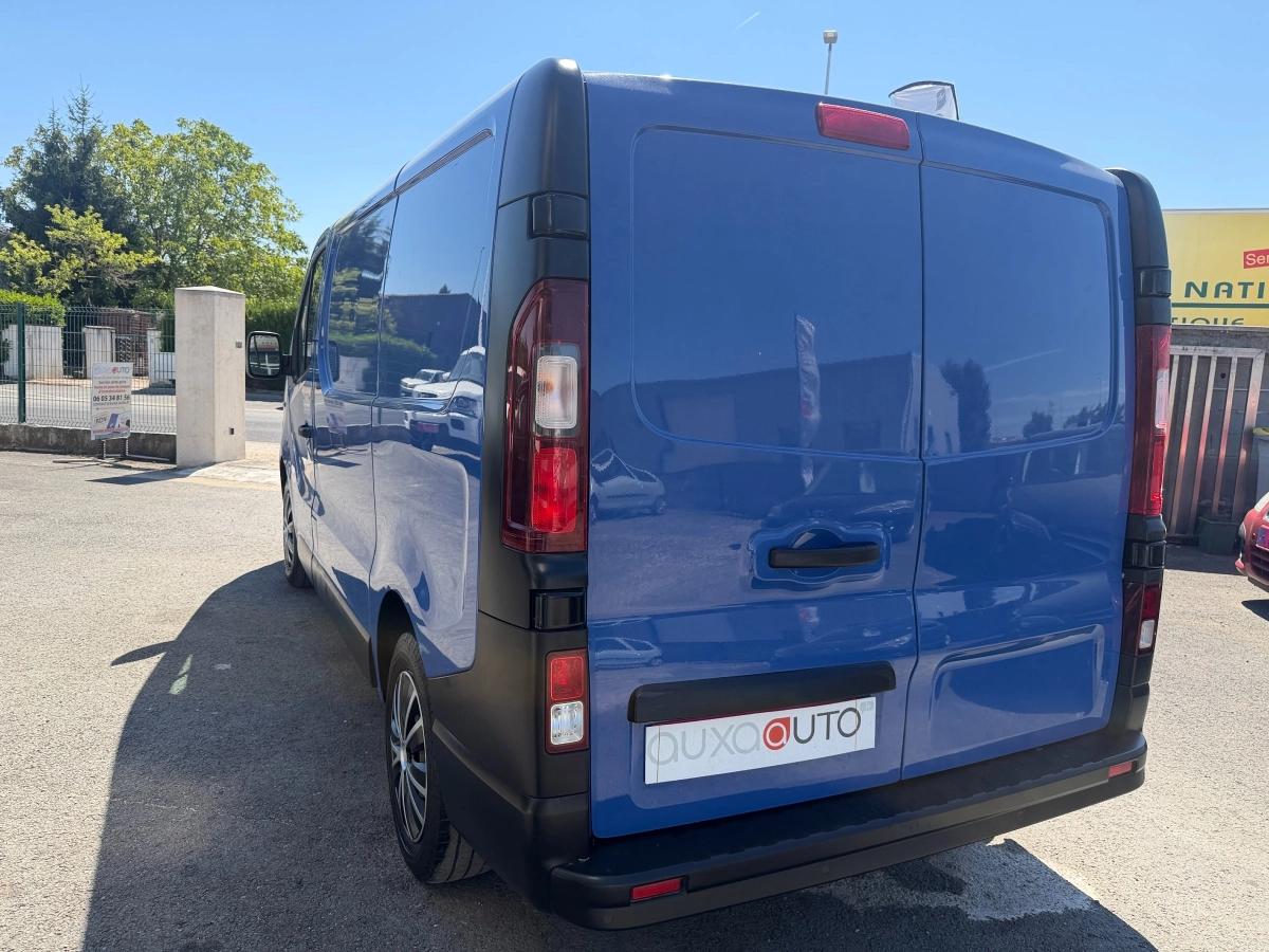Renault Trafic Vu CABINE 1.6 DCI 120 1T0 L1H1 CONFORT 2018 - vue 5