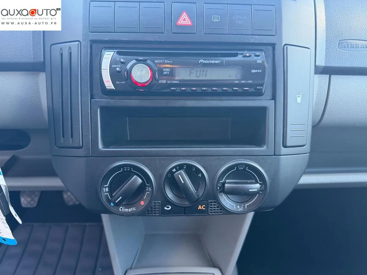 Volkswagen Polo 1.4 TDI 80 BLUEMOTION 2008 - vue 16